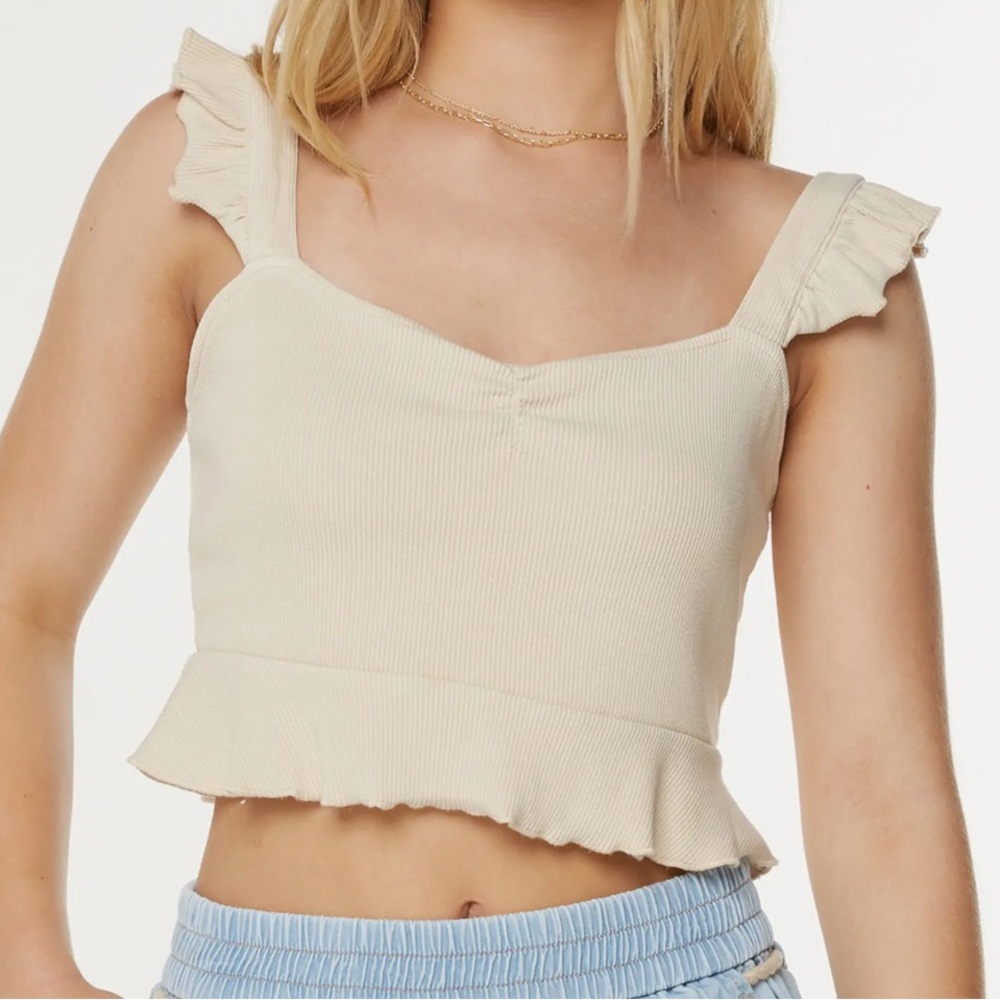 Roxy Beige Ruffle‎ Strap Crop Top small